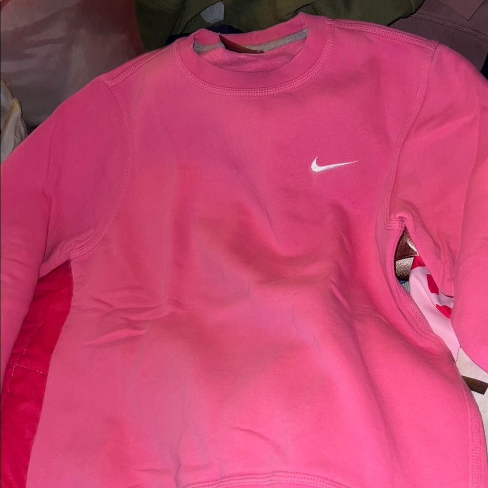 Nike Women's Vibrant Pink Sweatshirt